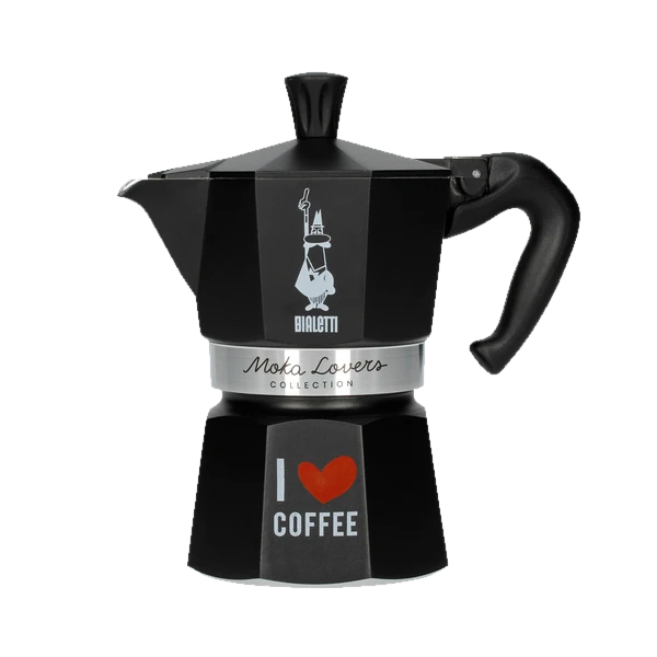 Czarna kawiarka Bialetti Moka Express z kolekcji Moka Lovers Collection, o pojemności 3 filiżanek, ozdobiona napisem "I ♥ COFFEE".