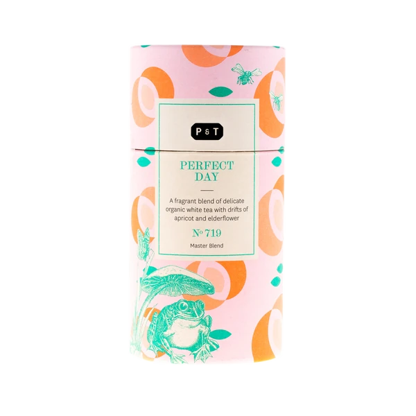 Różowa puszka herbaty Paper & Tea Perfect Day, sypana herbata organiczna biała z nutami moreli i bzu, 100g.